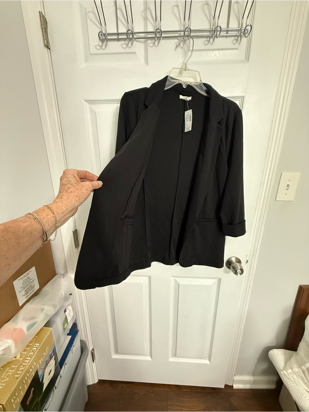 Women’s Black Open-Front Blazer Jacket - Picture 2 of 5